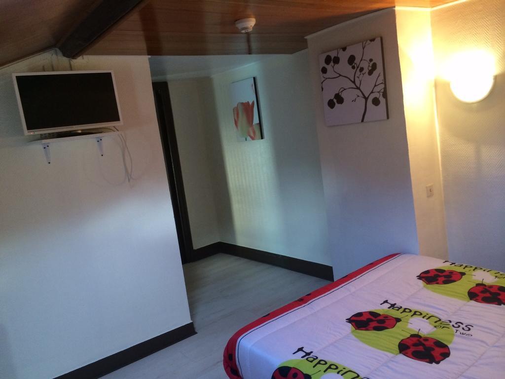 Hotel Restaurant Tokyo Trouville-sur-Mer Bilik gambar
